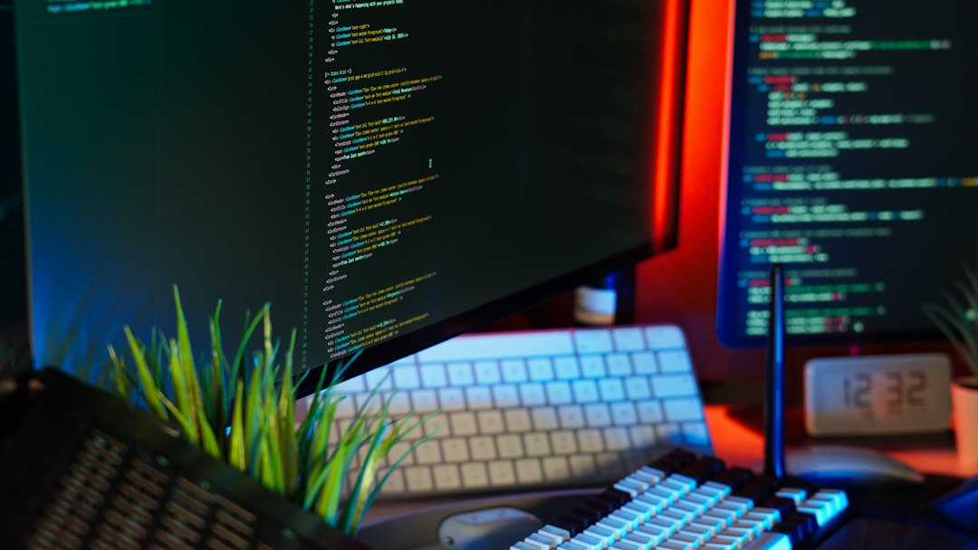 亲友房开房流程里，房卡购买有固定入口和消耗节奏；工业润滑监测同样需要回答